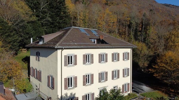 UNIQUE : Maison terrasse de 2.5 pièces avec vue sur la campagne 4
