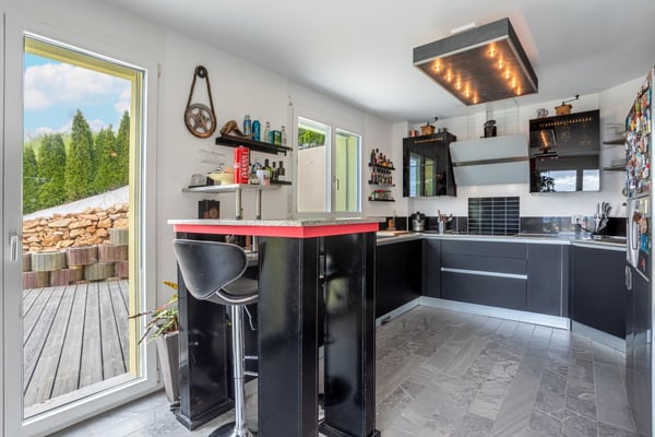 Villa de 5.5 pièces : Elégance contemporaine et panorama d'exception ! 4