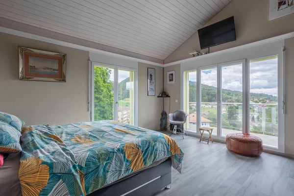 Villa de 5.5 pièces : Elégance contemporaine et panorama d'exception ! 6