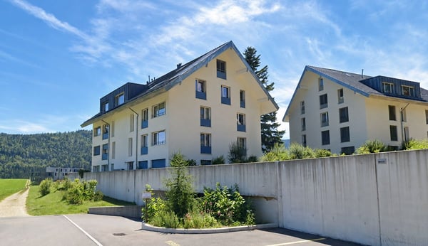 Un attique d'exception de 4.5 pièces avec le lac et les Alpes pour horizon