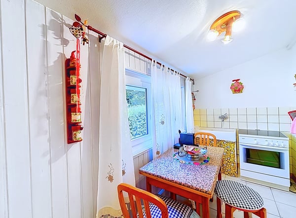 Maison 2.5 pièces - Chaumont-001 9