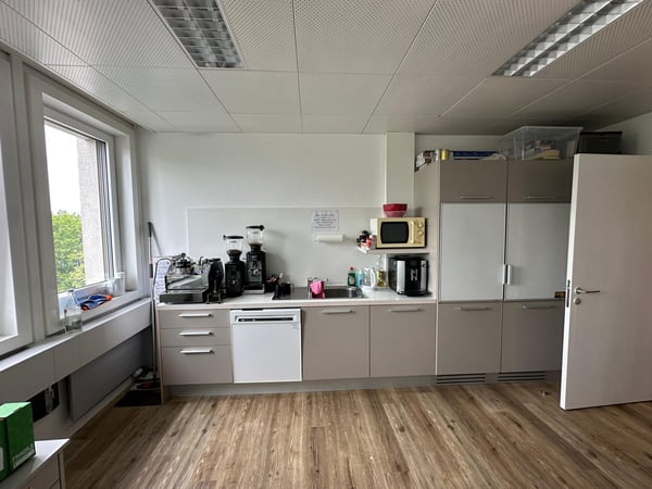 Gross inkl. gutem Ausbaustandard, gute Lage 6