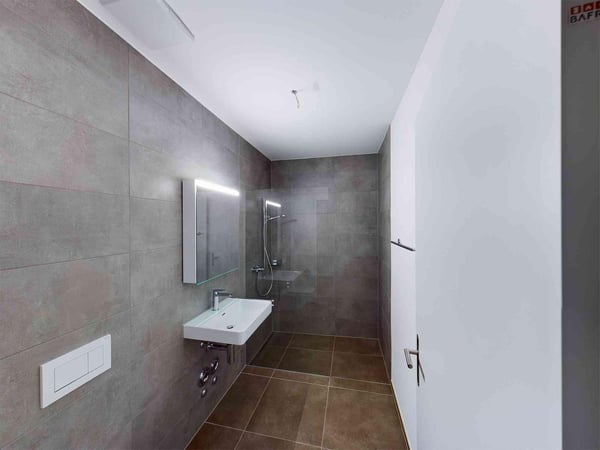 Moderne 4.5-Zimmer-Wohnung mit Terrasse in Pfeffikon LU 2