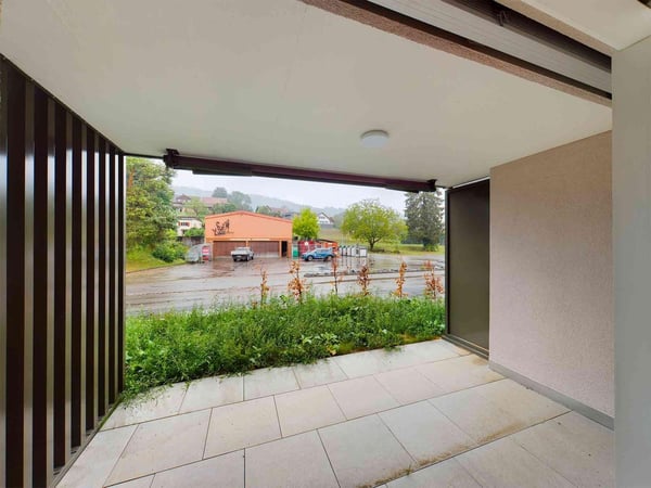 Moderne 4.5-Zimmer-Wohnung mit Terrasse in Pfeffikon LU 1