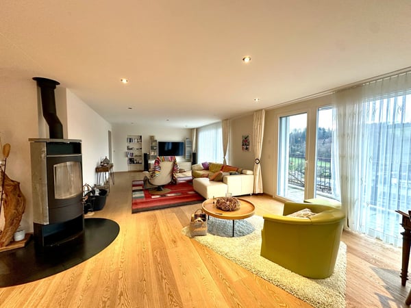 Historisches Zweifamilienhaus mit zwei separaten Einheiten – Wohnen & Arbeiten vereint 7