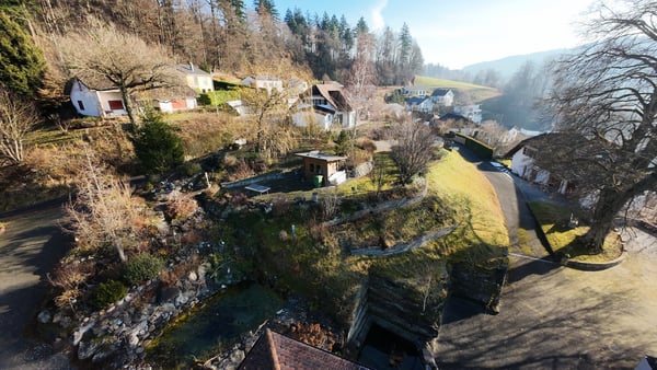 Historisches Zweifamilienhaus mit zwei separaten Einheiten – Wohnen & Arbeiten vereint 6