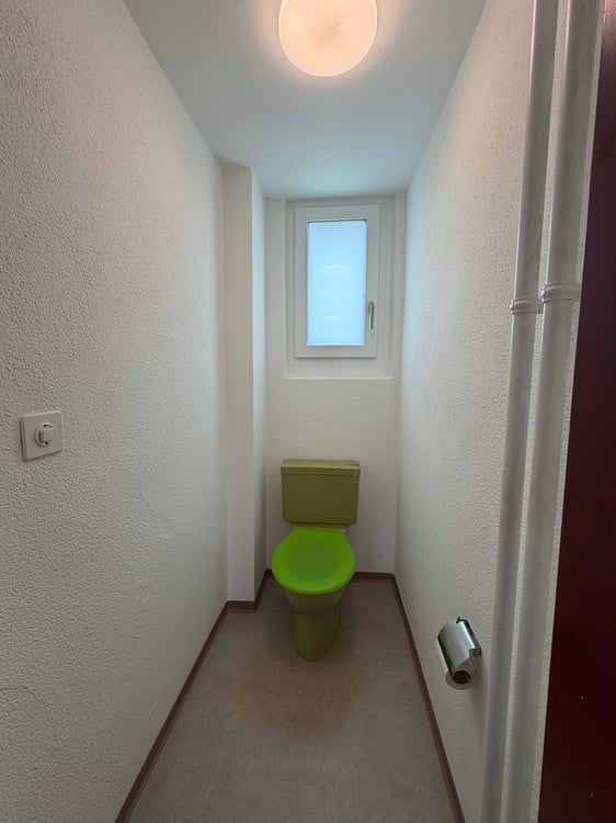 ZENTRAL, PRAKTISCH GUTER ZUSTAND (NEUE KÜCHE) 6