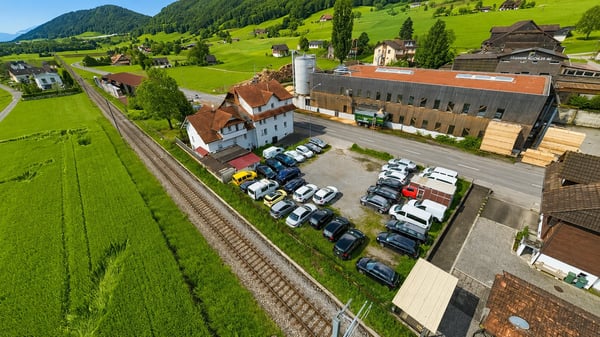 VOLLVERMIETET MIT BAULANDRESERVE (ARBEITSZONE III) 1