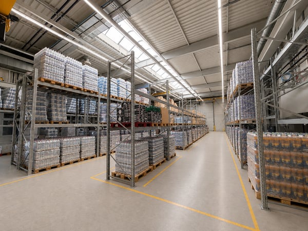 VIELSEITIGE UNTERNEHMENSLIEGENSCHAFT MIT LOGISTIK, BÜROS, BETRIEBSWOHNUNG UND TIEFKÜHLLAGER 6