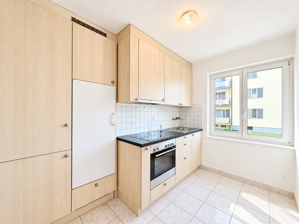 Charmante 1-Zimmer-Erdgeschosswohnung mit Balkon in Langenthal 2