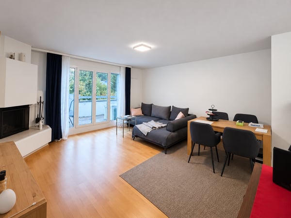 Charmante Dachwohnung mit Balkon und schöner Aussicht in Zofingen 8