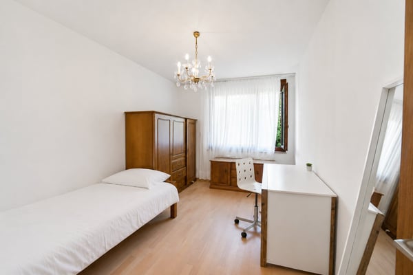 Charmantes 6.5-Zimmer-Einfamilienhaus in Stadt Zürich 8