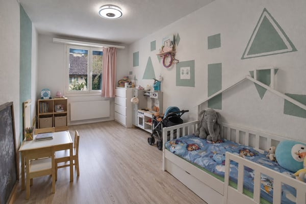 Charmantes 5.5-Zimmer-Reihenhaus in Bäretswil 6