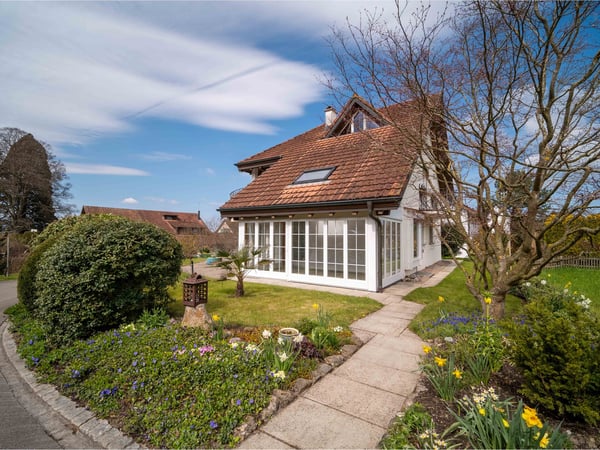 Einfamilienhaus mit Einliegerwohnung  charmant, ruhig und nahe am See 5