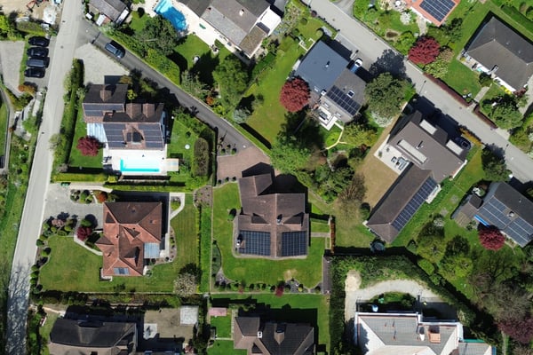 Einfamilienhaus mit sehr grossem Grundstück 3