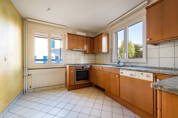 Doppelhaushälfte mit Charme und grossem Garten 5