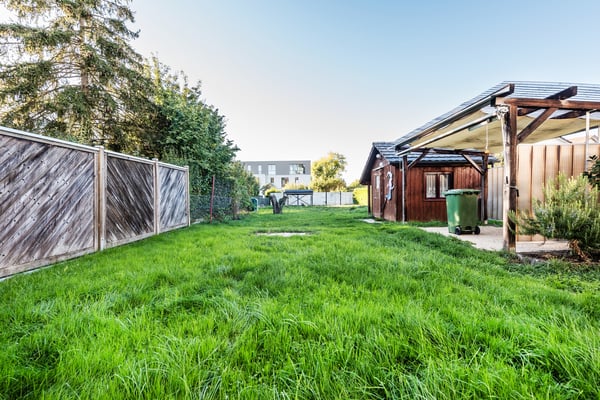 Doppelhaushälfte mit Charme und grossem Garten 4