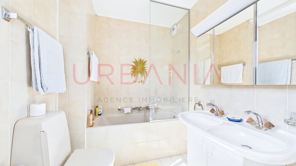 Exclusivité attique d'exception à Florissant 10