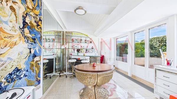 Exclusivité attique d'exception à Florissant 7