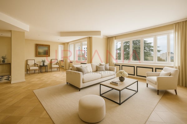 Grand appartement à rénover au coeur de Florissant 1