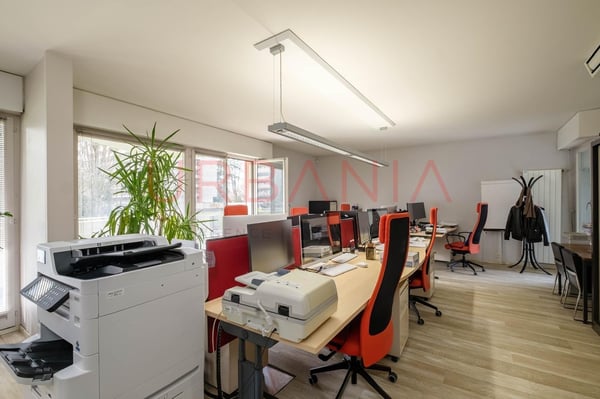 OPPORTUNITE UNIQUE POUR UN INVESTISSEUR OU UTILISATEUR 4