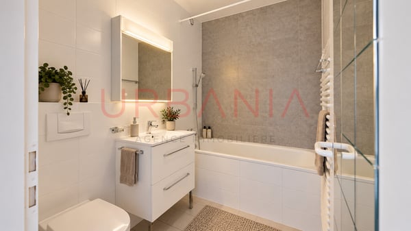 Superbe 2 pièces lumineux avec ascenseur privatif et balcons 12