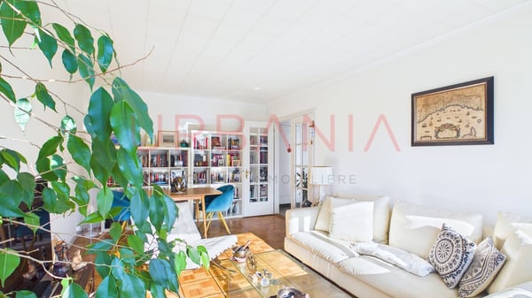 Lumieux appartement de 4 pièces en étage élevé au coeur de Champel 3
