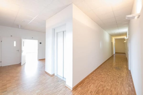 Büroflächen in Kleindöttingen 2