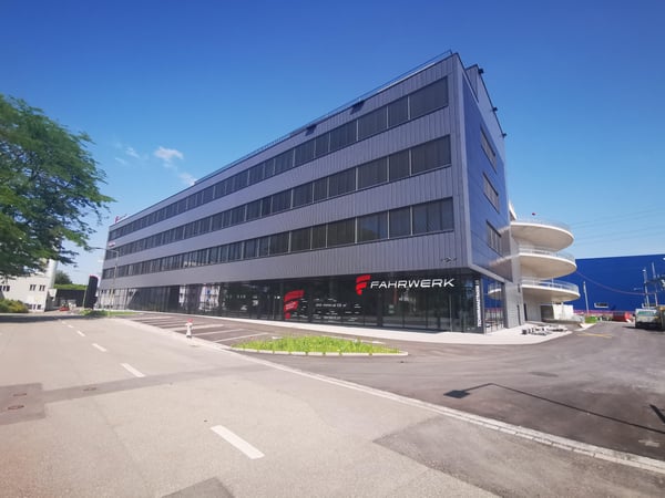 Gewerbebox 140m² für Handwerk und Produktion im FAHRWERK 9