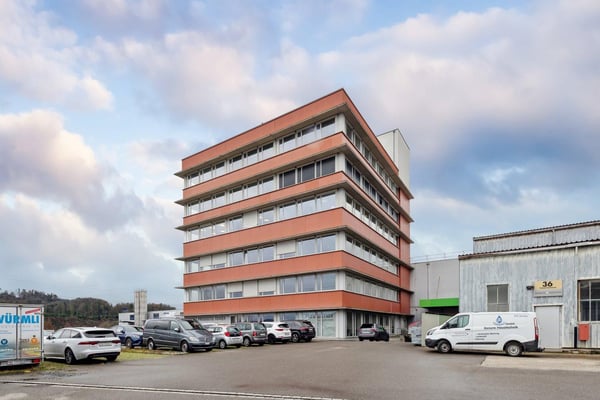 Helle Büroräume 20-130m² mit Aussicht 7