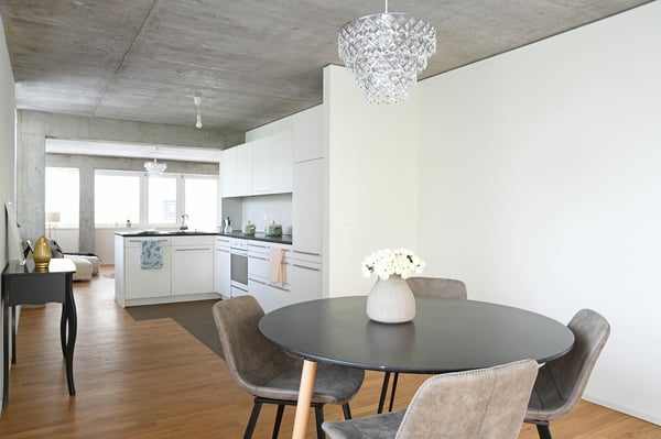 Wunderschöne Wohnung mit Sitzplatz! 2