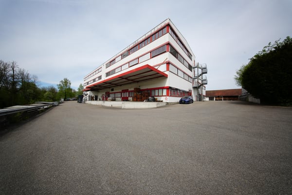 Grosszügige Gewerbefläche in Buchs AG 6