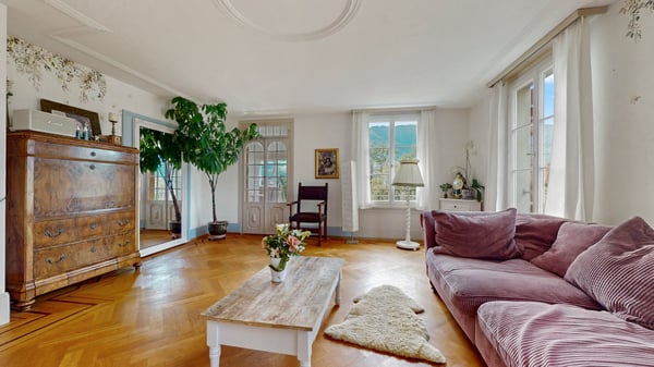 Wohnen mit Geschichte – stilvolle Villa im Herzen von Sarnen 9