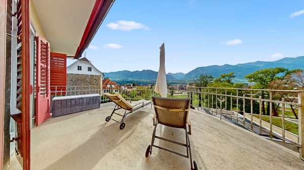 Wohnen mit Geschichte – stilvolle Villa im Herzen von Sarnen 5