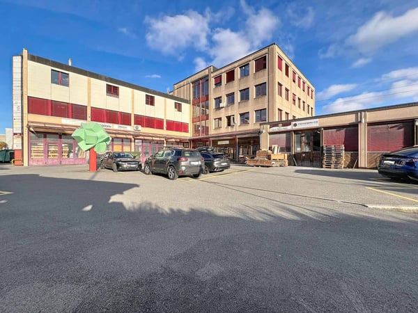 Surface administrative / artisanale de 175 m2 5