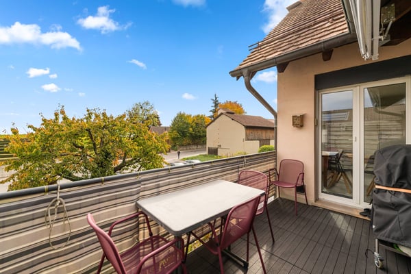 Spacieux appartement de 4,5 pièces avec vue dégagée 10