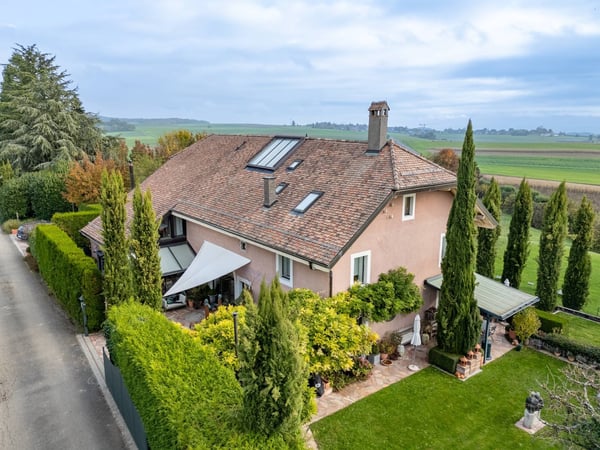Elégante propriété de 7 pièces - Parcelle de 1'720 m² magnifiquement arboré 10
