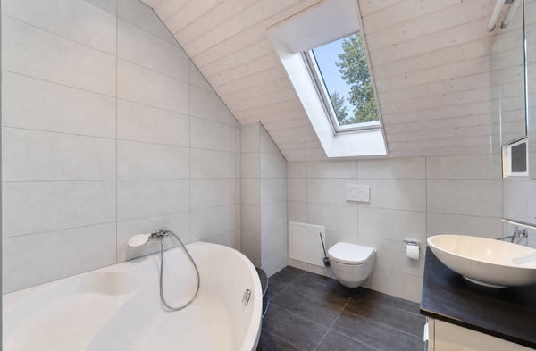 Villa mitoyenne de 5,5 pièces avec espace de jardin privatif de 200m2 6