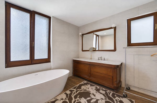Exclusif: Maison de Maître aux allures de château - 5 pièces 13