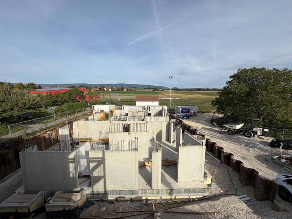 Les travaux avancent : Attique de 4,5 pièces avec balcon de 12m²
