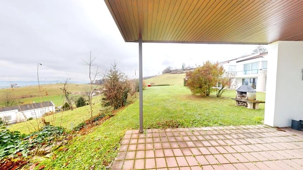 Ruhig gelegenes und freistehendes 1.5 Zimmer-Einfamilienhaus 3