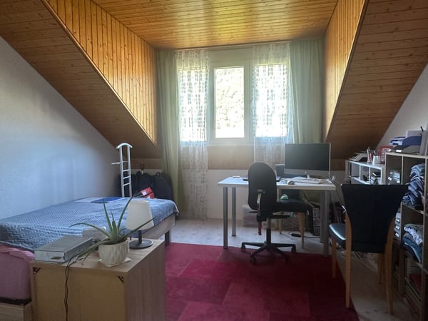 Heimelige 4.5-Zimmer-Dachwohnung mit Terrasse 7