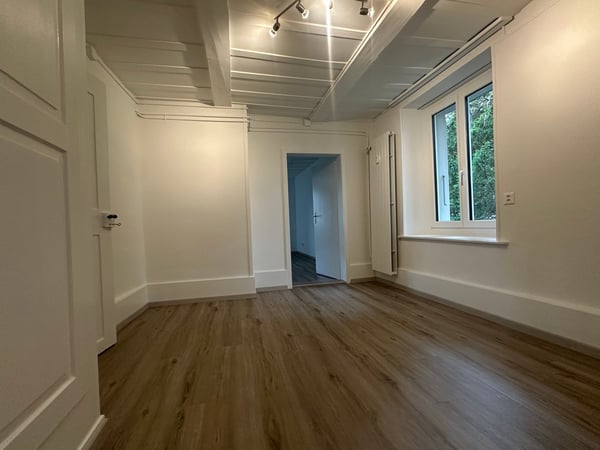 Grosszügige 6.5-Zimmer-Wohnung, ruhig und zentral 9