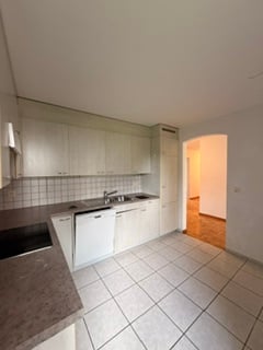Attraktive 4.5-Zimmer-Wohnung im Erdgeschoss zu vermieten 2