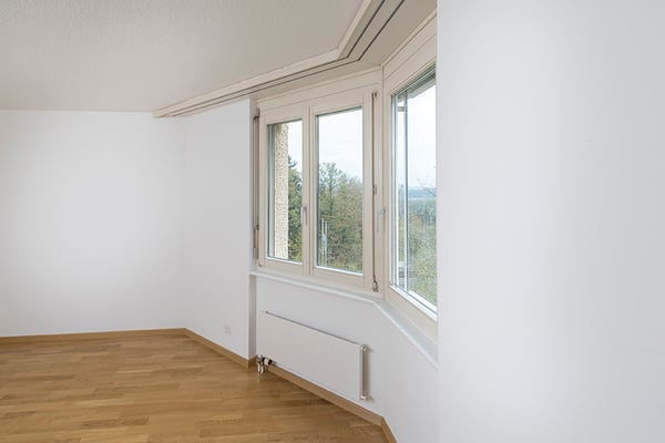 Grosse Wohnung an schöner Lage 2