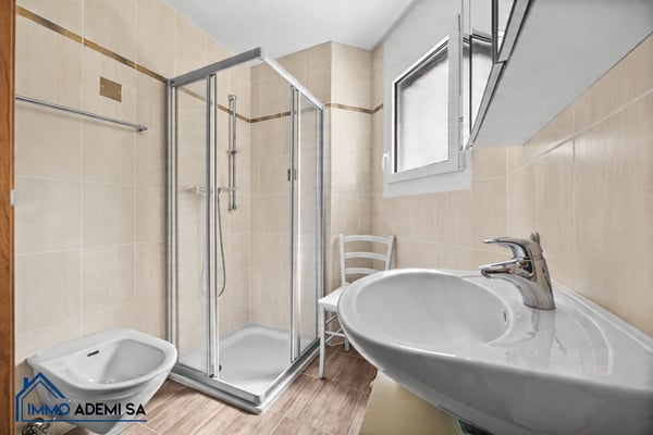 Spacieuse villa individuelle de 269 m² avec 2 logements, sur une parcelle de 1'009 m² au Bouveret ! 28