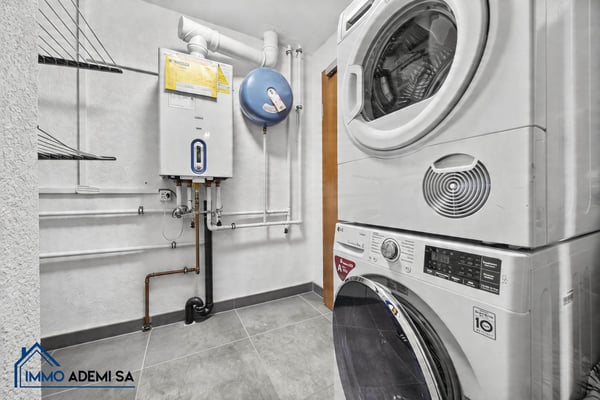Spacieuse villa individuelle de 269 m² avec 2 logements, sur une parcelle de 1'009 m² au Bouveret ! 29