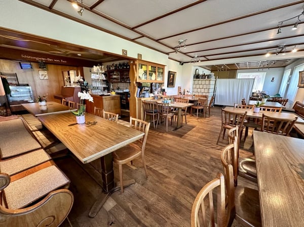 TRADITION, NATUR UND VIEL POTENTIAL 6