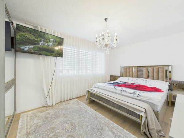 MODERN AN RUHIGER ZENTRALER LAGE 6