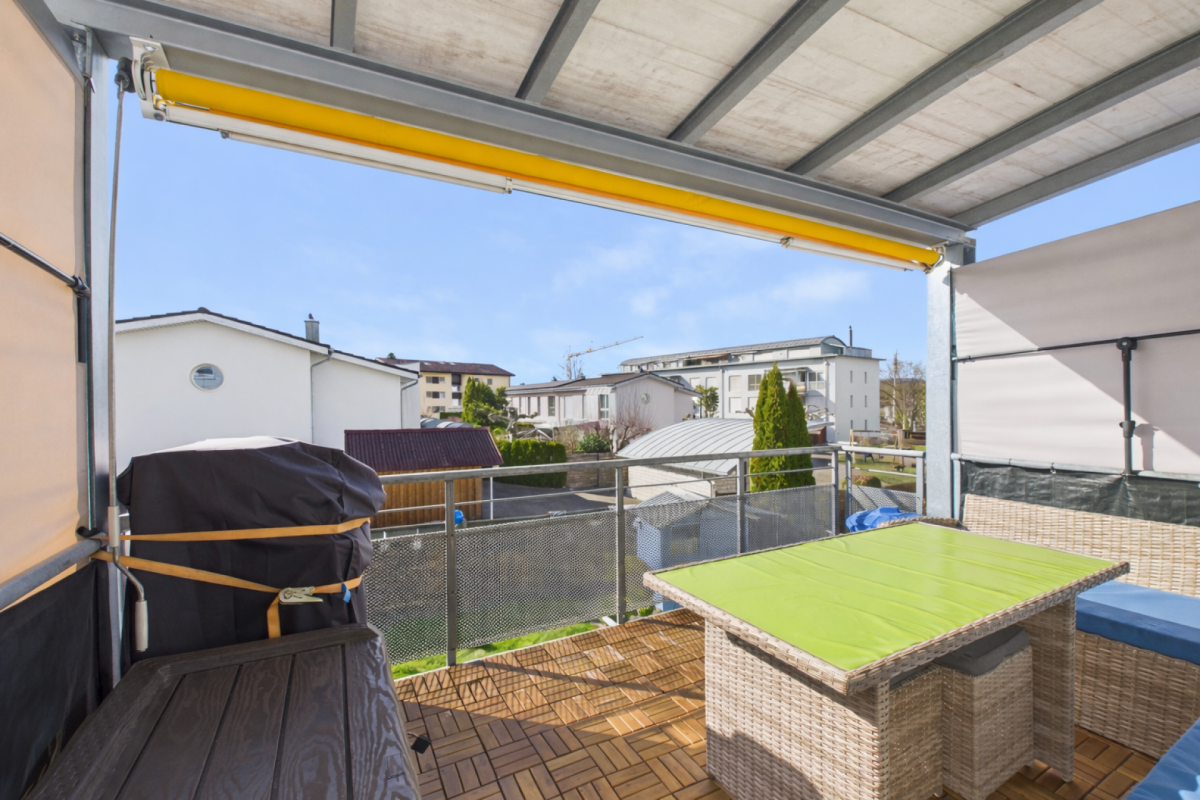 KINDERFREUNDLICH MIT BALKON UND LIFT